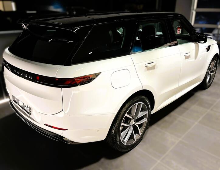 Land Rover Range Rover Sport 4