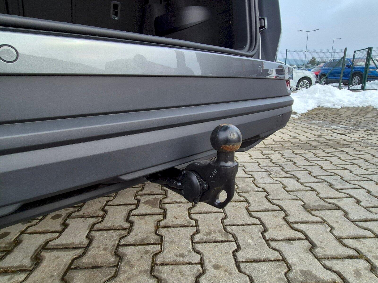 Škoda Karoq SUV 1,5 l 110 kw