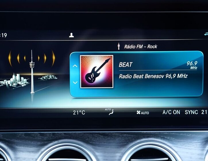 Mercedes-Benz Třídy E Sedan 2,0 l 143 kw