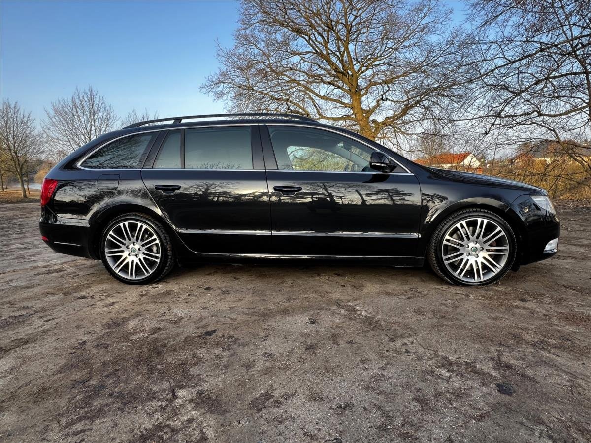 Škoda Superb Kombi 3,6 l 191 kw