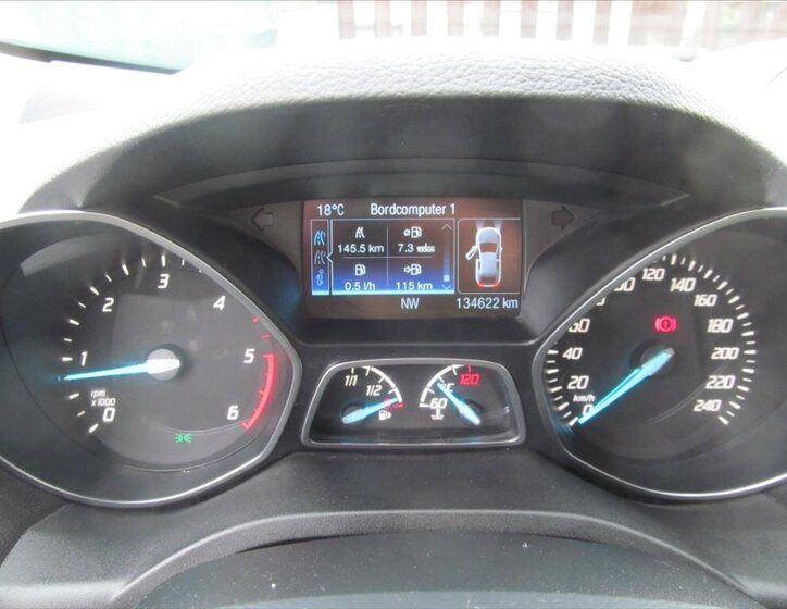 Ford Kuga SUV / Terénní 2,0 l 110 kw