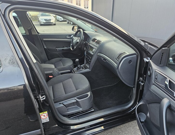 Škoda Octavia Kombi 2,0 l 103 kw