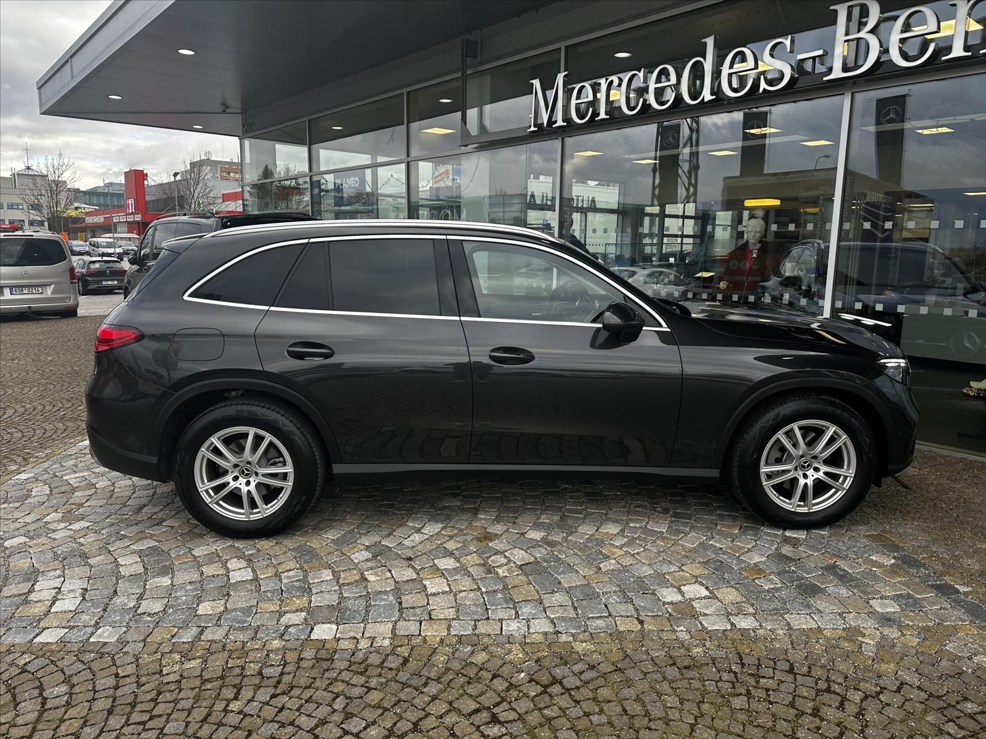 Mercedes-Benz GLC SUV 2,0 l 145 kw