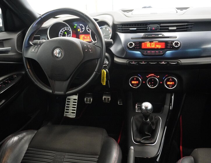 Alfa Romeo Giulietta Hatchback 1,7 l 173 kw