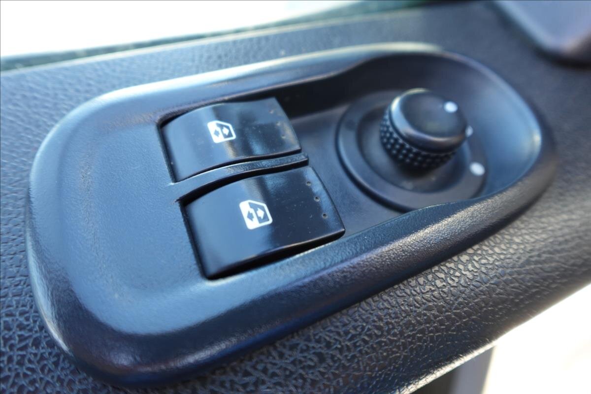 Opel Movano Sklápěč 2,3 l 110 kw