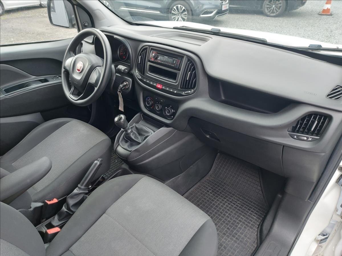 Fiat Dobló cargo Ostatní 1,4 l 88 kw