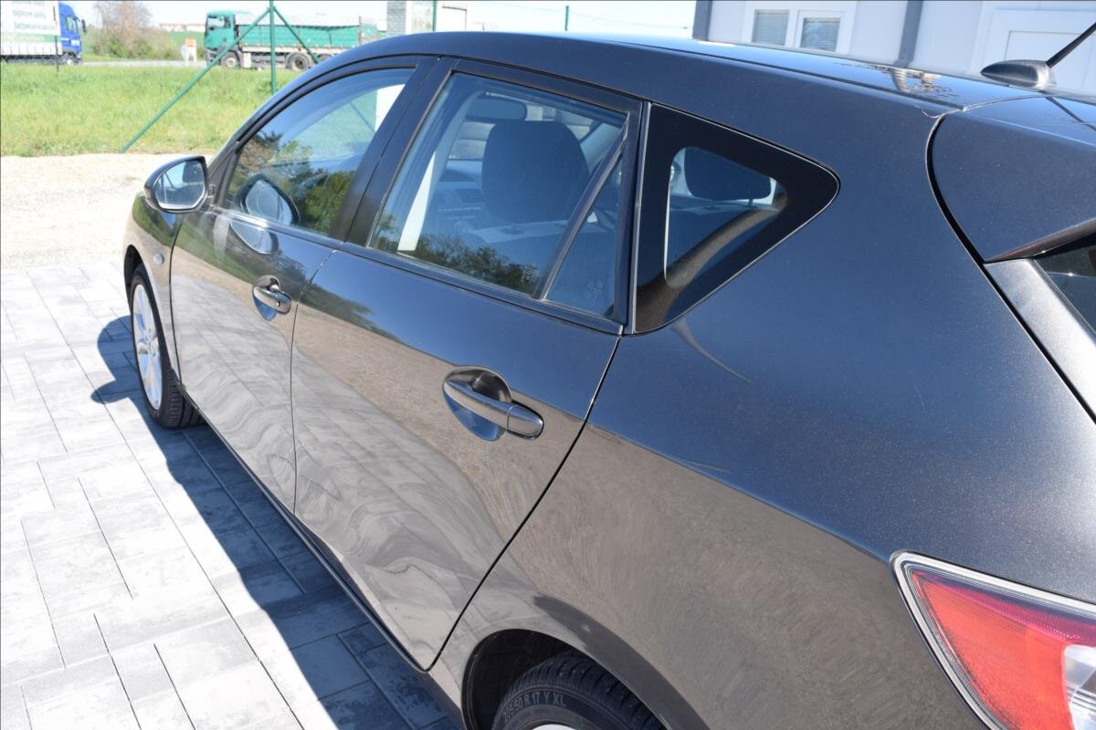 Mazda 3 Hatchback 1,6 l 77 kw