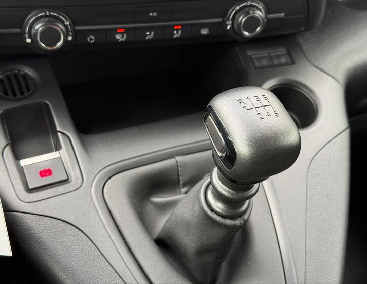 Toyota ProAce City 17