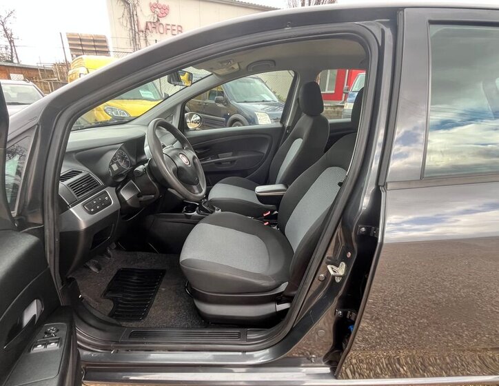 Fiat Punto Hatchback 1,2 l 51 kw