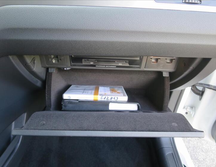 Volkswagen Golf Sportsvan 14