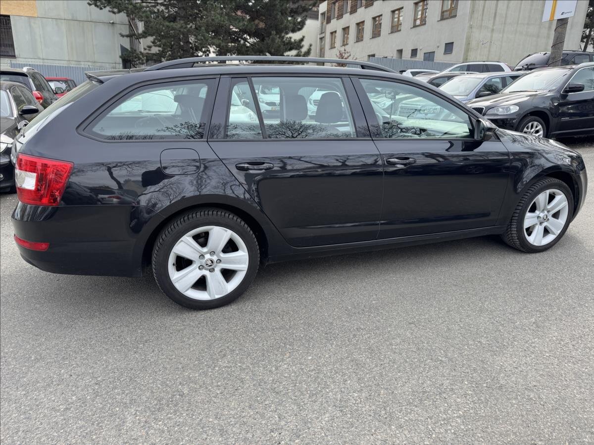 Škoda Octavia Kombi 1,6 l 77 kw