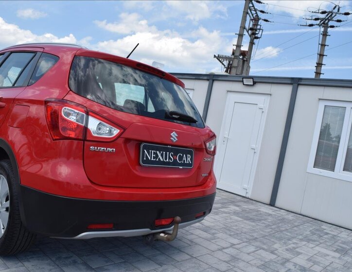 Suzuki SX4 S-Cross Hatchback 1,6 l 88 kw