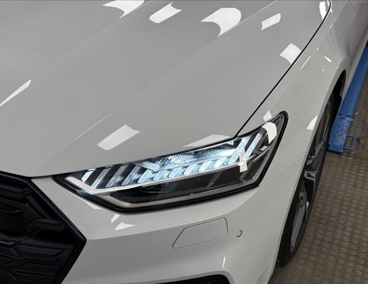 Audi S7 Hatchback 3,0 l 253 kw