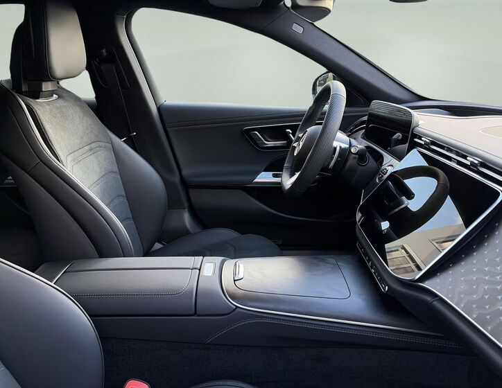 Mercedes-Benz Třídy E 12