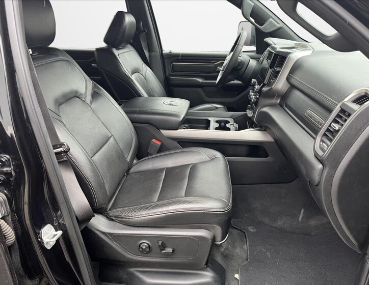 Dodge RAM 1500 Pick-up 5,7 l 291 kw