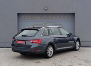Škoda Superb Kombi 2,0 l 147 kw