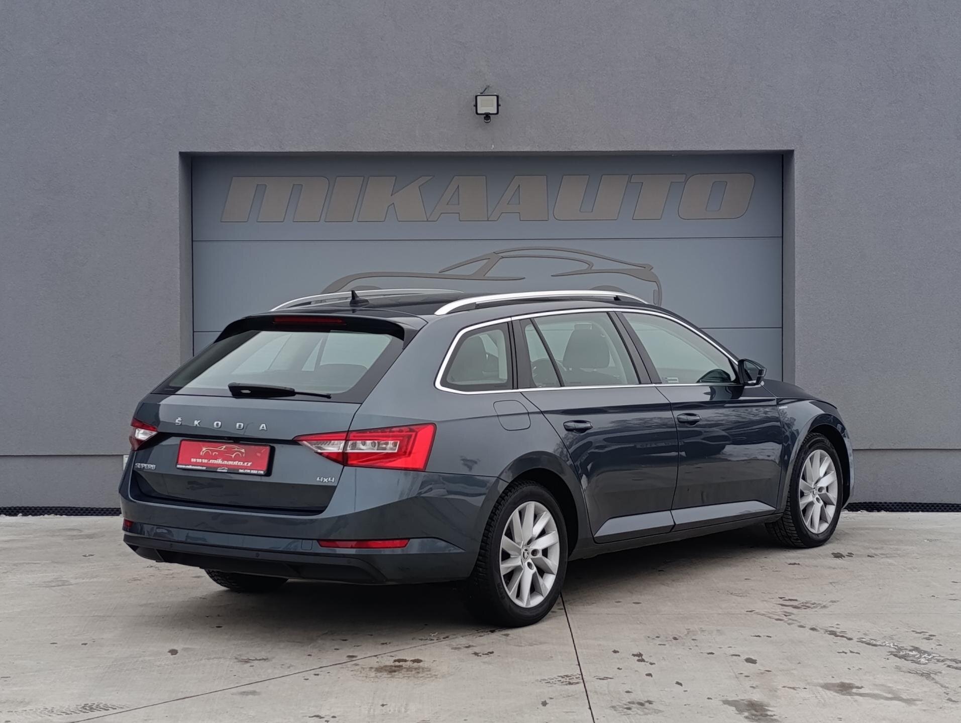 Škoda Superb Kombi 2,0 l 147 kw