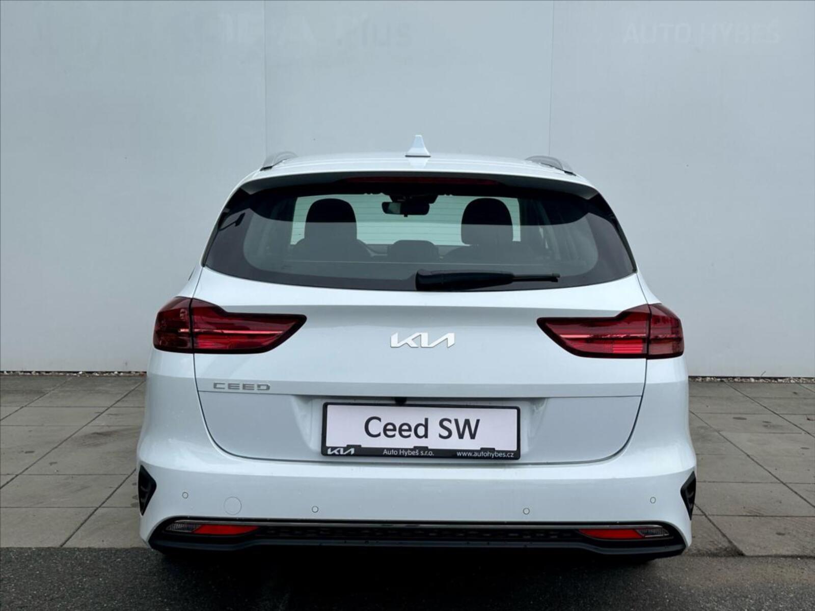 KIA Ceed 8