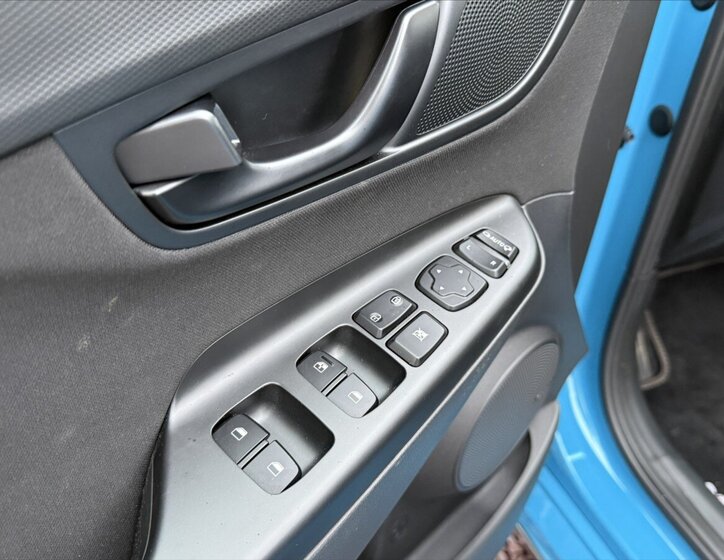 Hyundai Kona SUV 1,6 l 145 kw