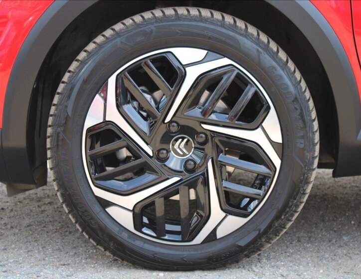 Citroën C4 SUV / Terénní 1,2 l 96 kw