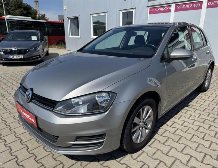 Volkswagen Golf 1