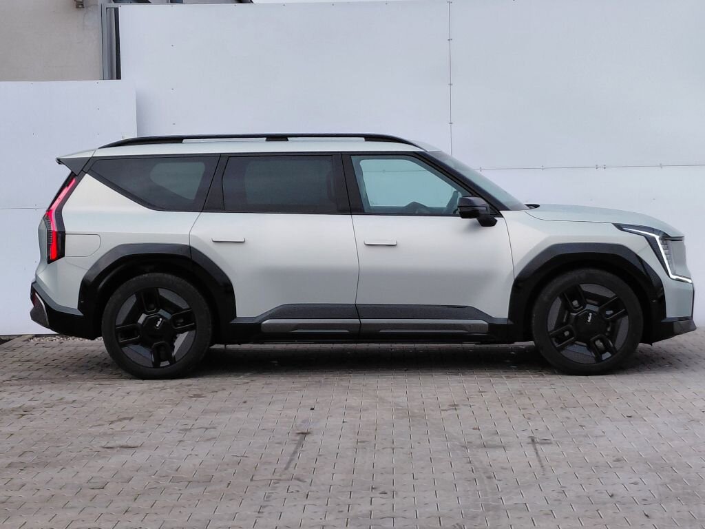 KIA EV9