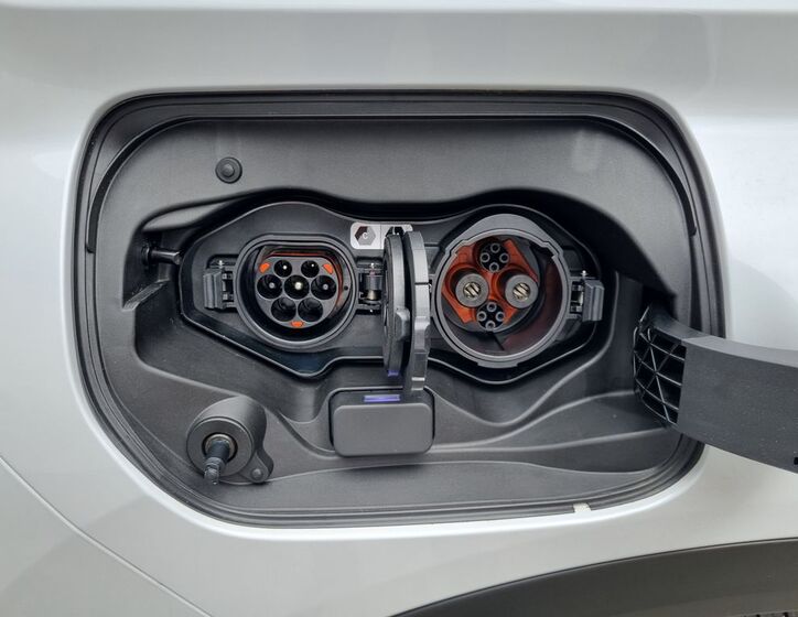 Mitsubishi Ostatní 25