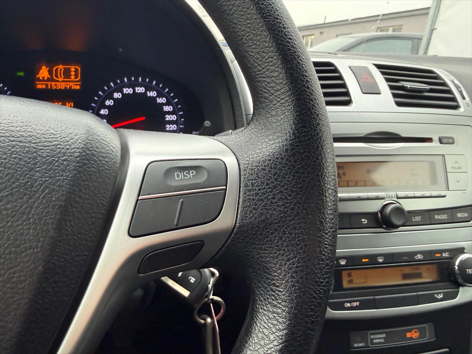 Toyota Avensis Sedan 1,6 l 97 kw