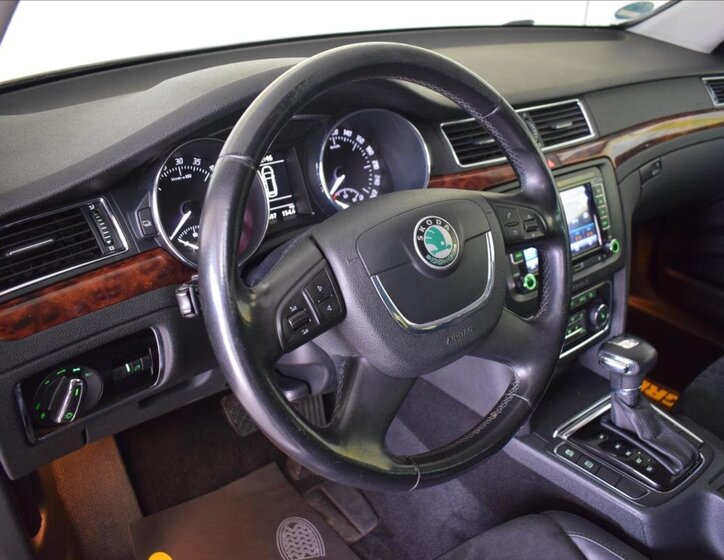 Škoda Superb Kombi 2,0 l 125 kw