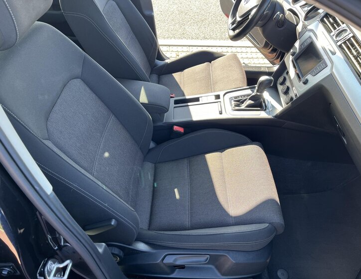 Volkswagen Passat Kombi 2,0 l 110 kw