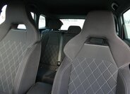 Škoda Karoq SUV / Terénní 1,5 l 110 kw