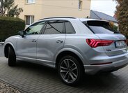 Audi Q3 SUV 2,3 l 137 kw