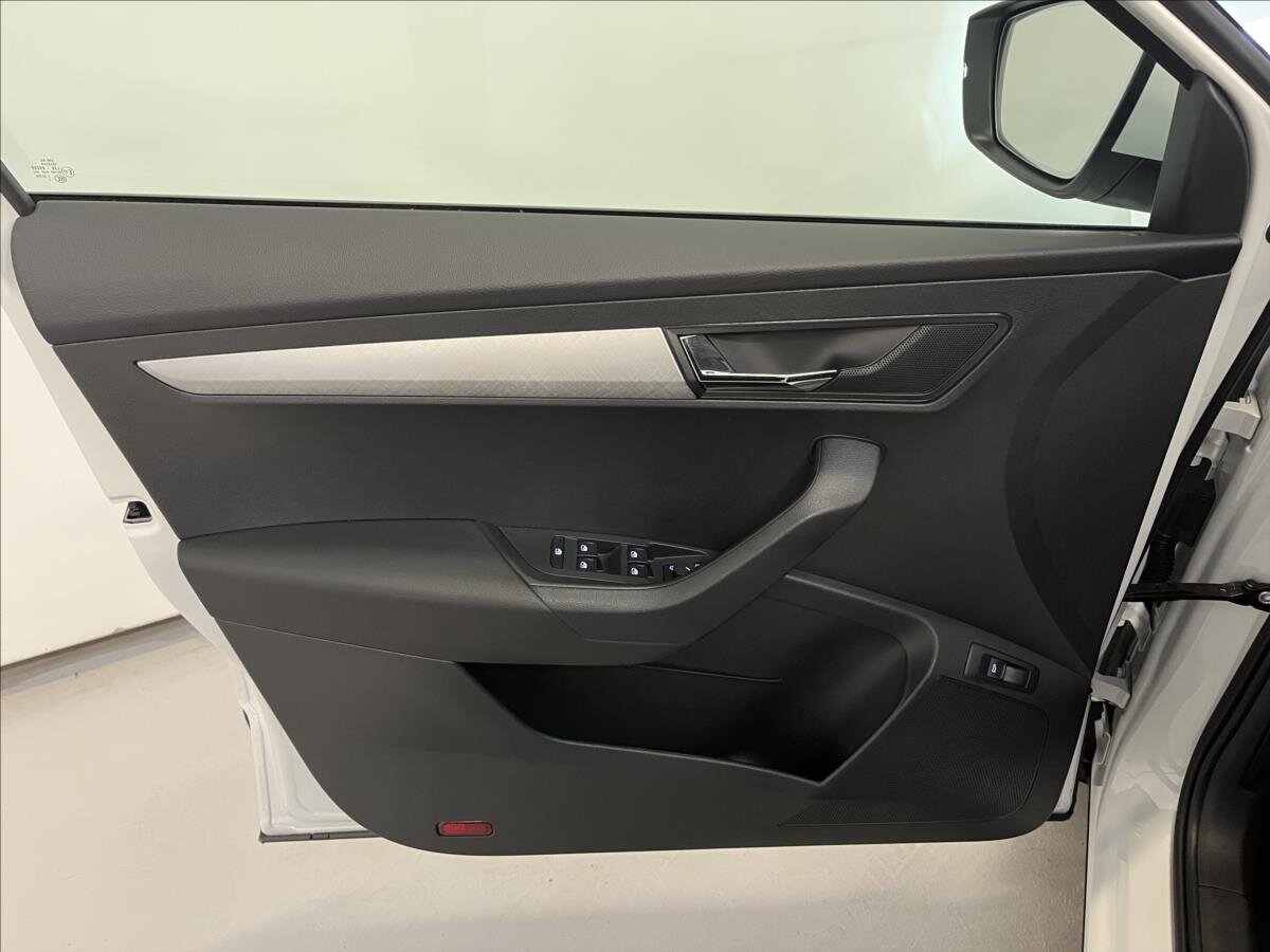 Škoda Karoq SUV / Terénní 1,5 l 110 kw