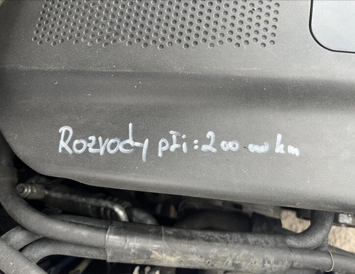 Volkswagen New Beetle Hatchback 1,6 l 74 kw