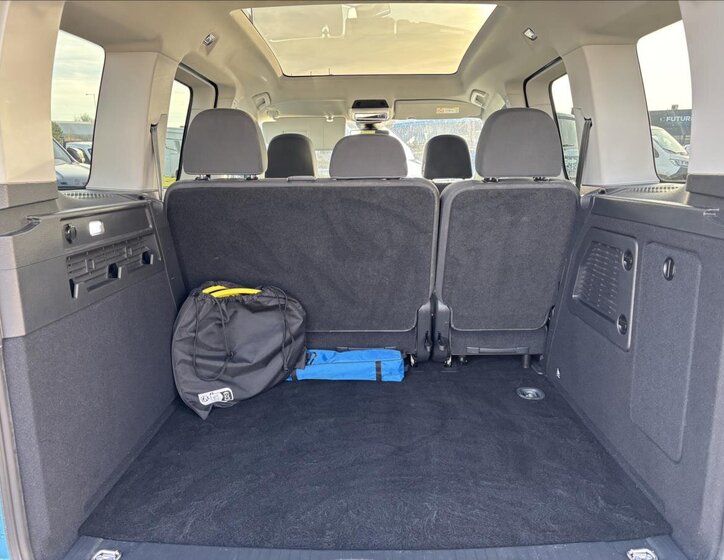 Ford Tourneo Connect 11