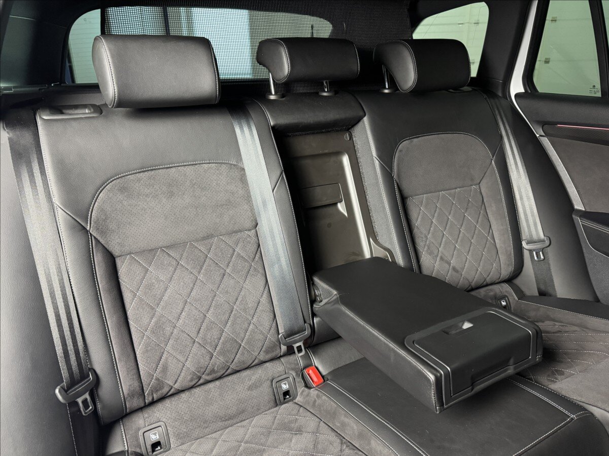 Škoda Superb Kombi 1,4 l 160 kw