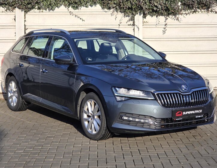 Škoda Superb 1