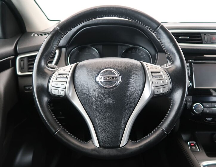 Nissan Qashqai SUV / Terénní 1,5 l 81 kw