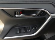 Toyota RAV4 SUV / Terénní 2,5 l 131 kw