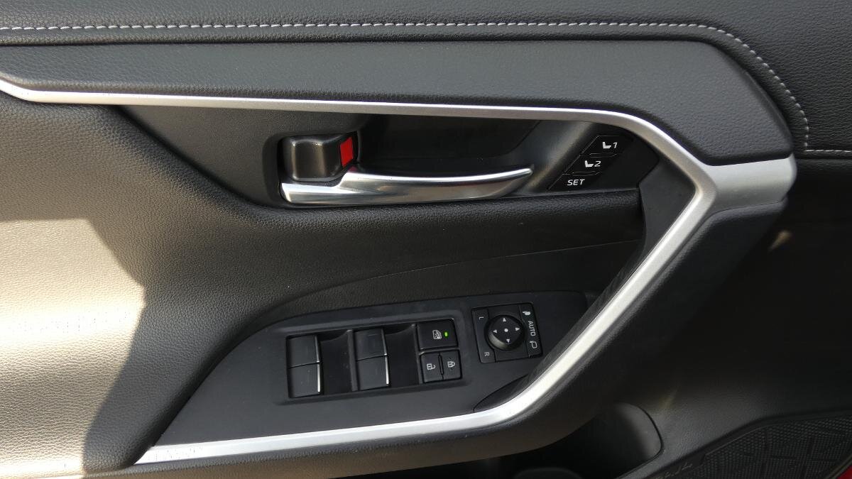 Toyota RAV4 SUV / Terénní 2,5 l 131 kw