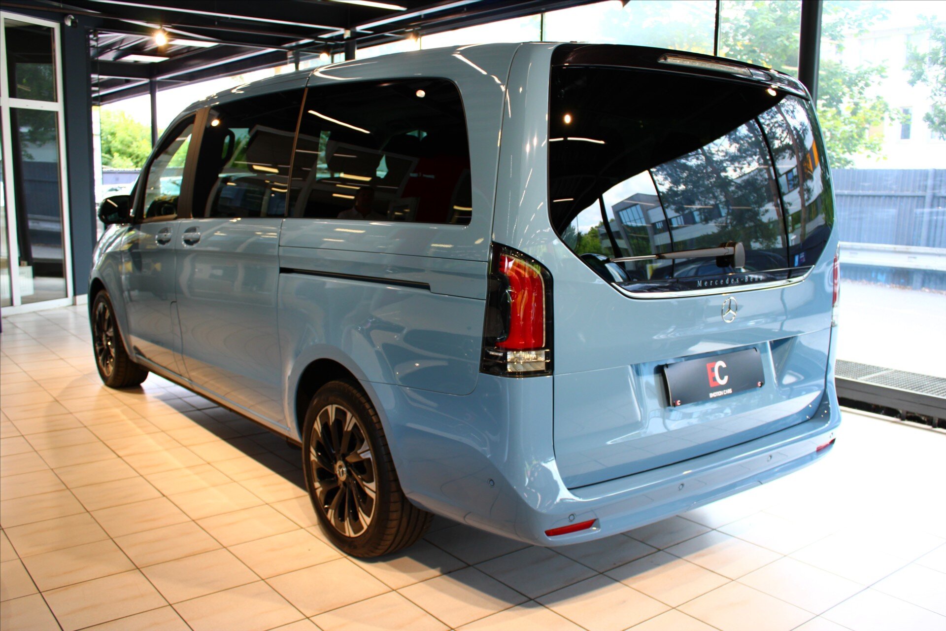 Mercedes-Benz Třídy V MPV 2,0 l 140 kw