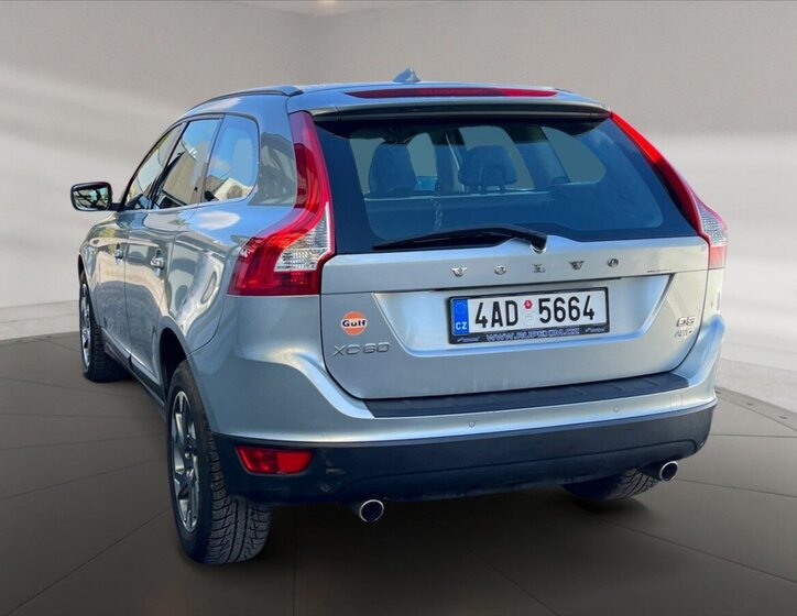 Volvo XC60 SUV / Terénní 2,4 l 158 kw