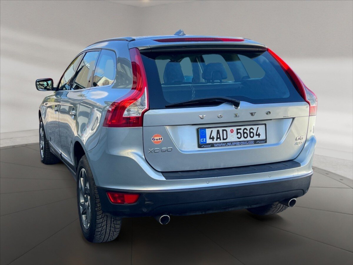 Volvo XC60 SUV / Terénní 2,4 l 158 kw