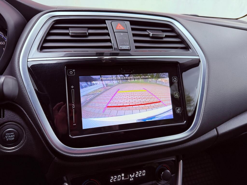 Suzuki SX4 S-Cross SUV / Terénní 1,4 l 103 kw