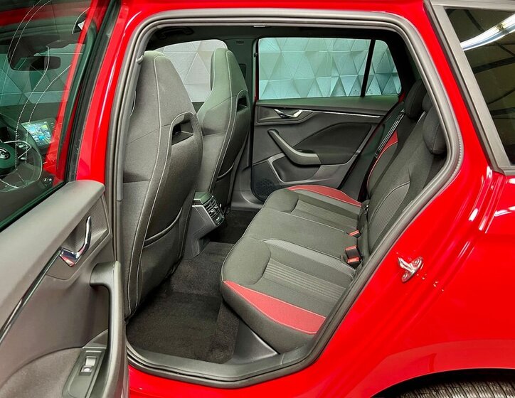 Škoda Kamiq SUV / Terénní 1,5 l 110 kw