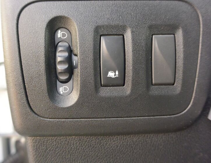 Renault Master Valník 2,3 l 96 kw