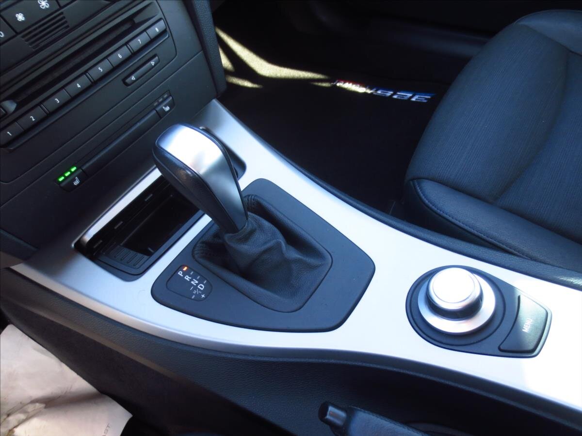 BMW Řada 3 Kombi 2,5 l 160 kw