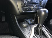 Jeep Cherokee Kombi 2,0 l 125 kw