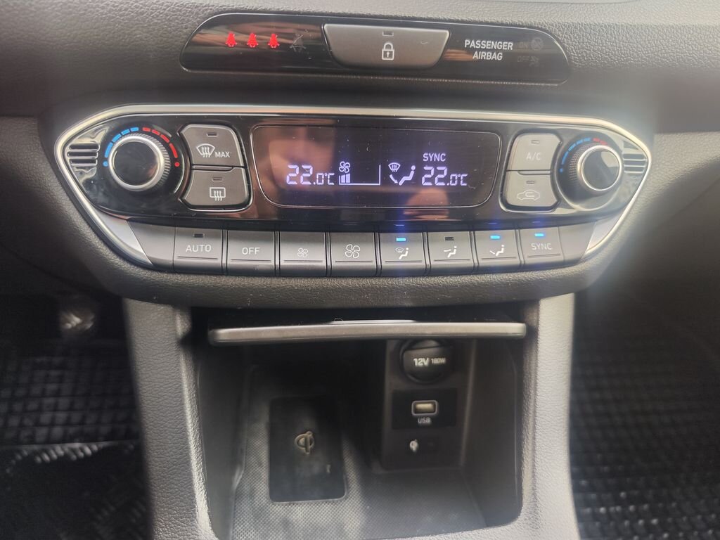 Hyundai i30 Liftback 1,5 l 117 kw