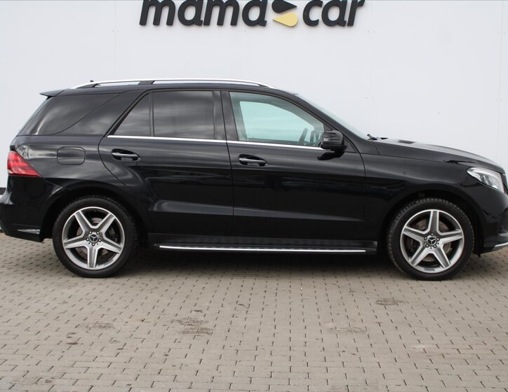Mercedes-Benz GLE 8